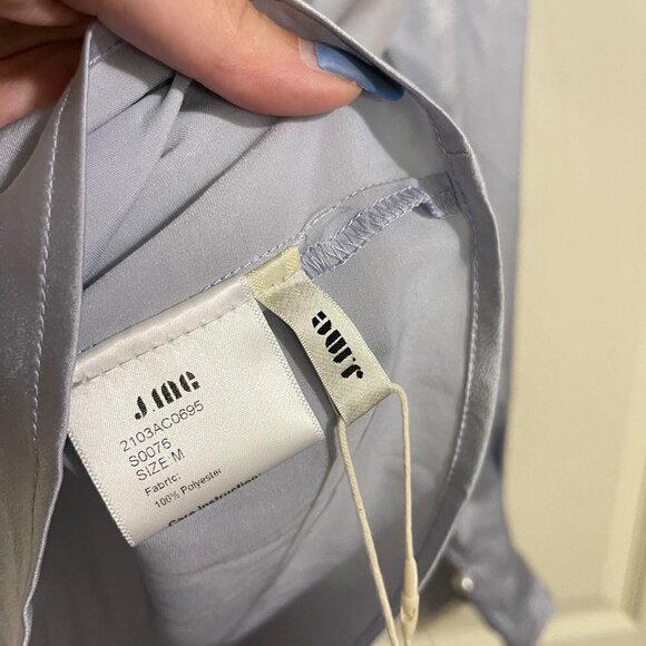 J. ING Womens NWT Blue long Flutter Bell Sleeve Satin Blouse Medium - Picture 2 of 8